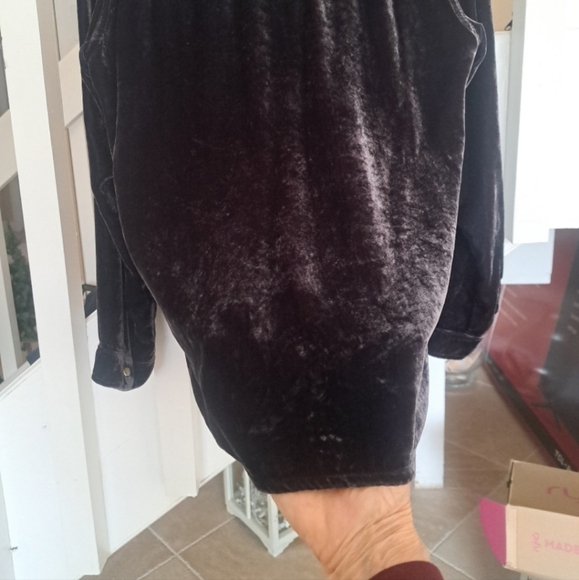 Johnny Was Western Style Pearl  snap down Grey Velvet embriodered blouse EUC szS - Picture 10 of 10